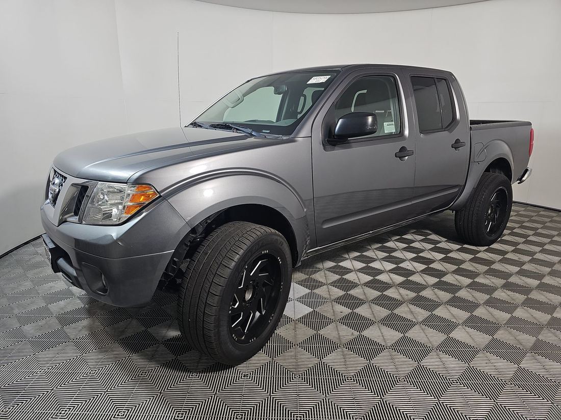 2021 Nissan Crew Cab