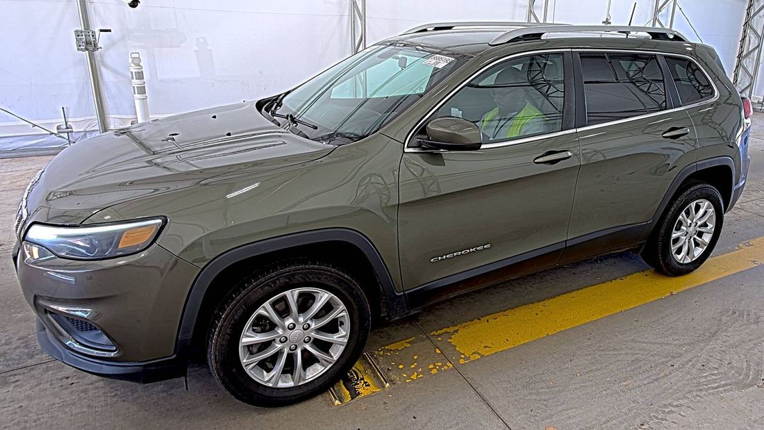 2019 Jeep Latitude, Longitude, North