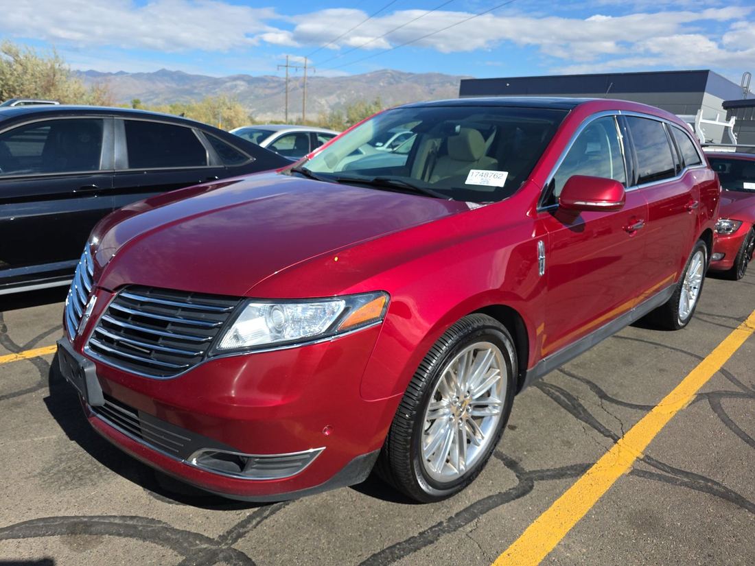 2017 LINCOLN MKT