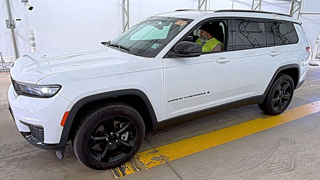 2023 Jeep Limited