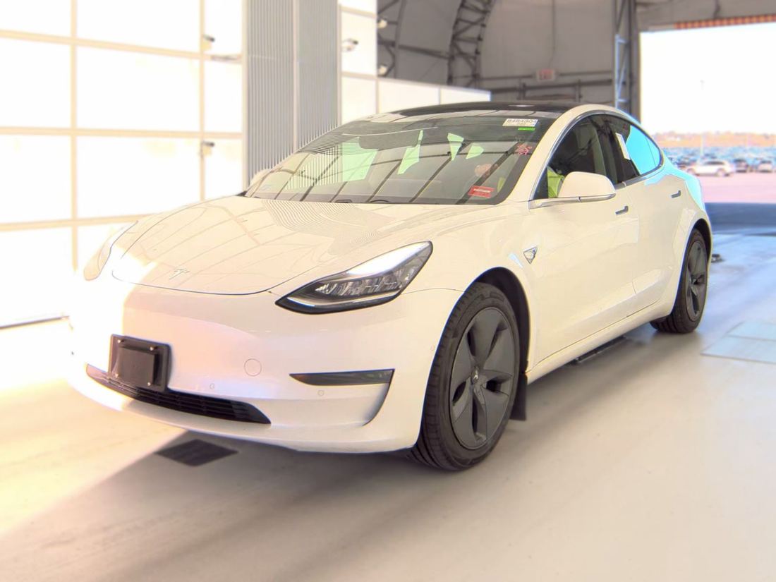 2019 TESLA Model 3