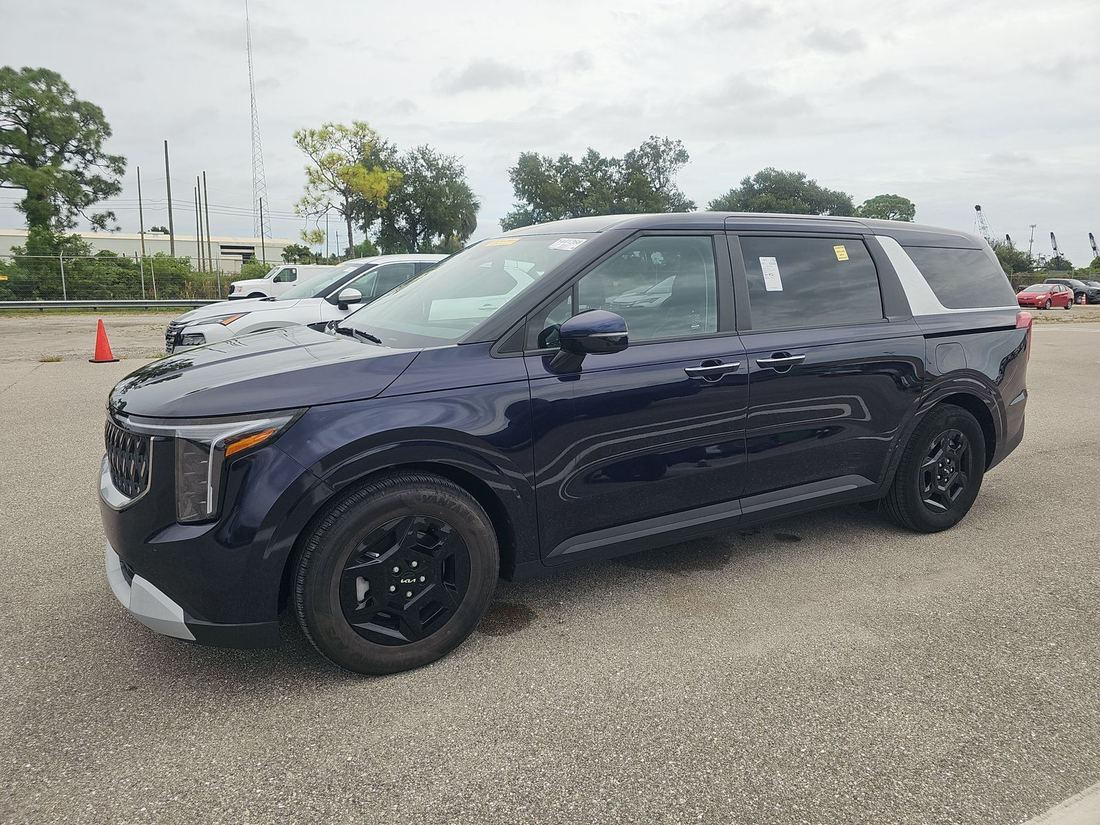 2026 Kia LX, LXS