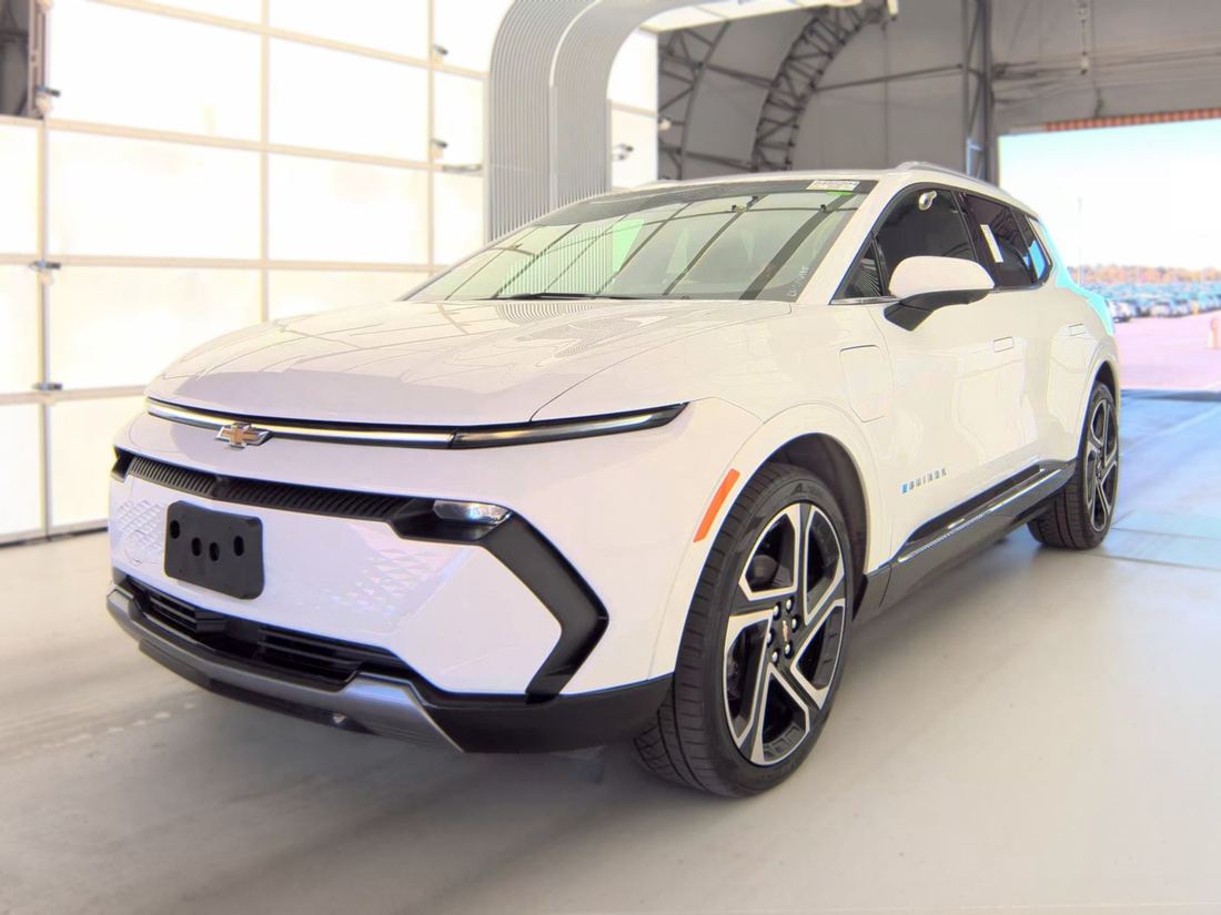 2025 CHEVROLET LT