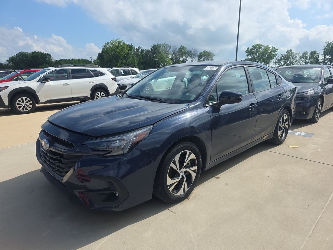 2025 Subaru Premium