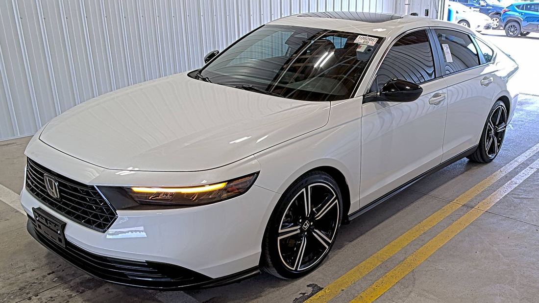 2024 Honda Sport Hybrid, Sport Hybrid w/Out BSI