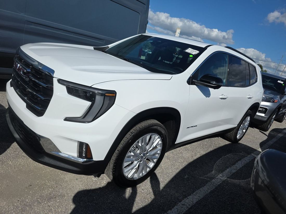 2026 GMC Elevation