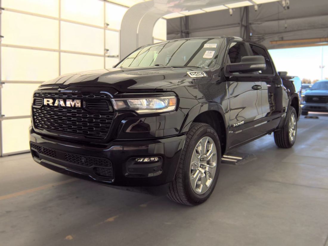 2025 RAM Big Horn/Lonestar