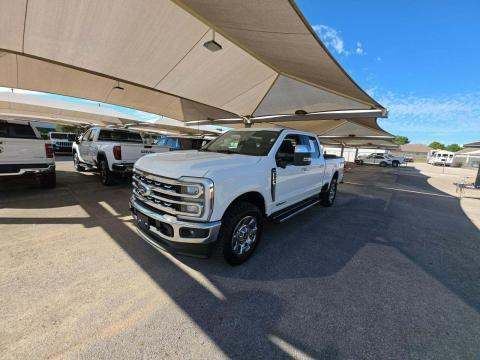 2025 Ford F-Series Super Duty-Single Rear Wheels