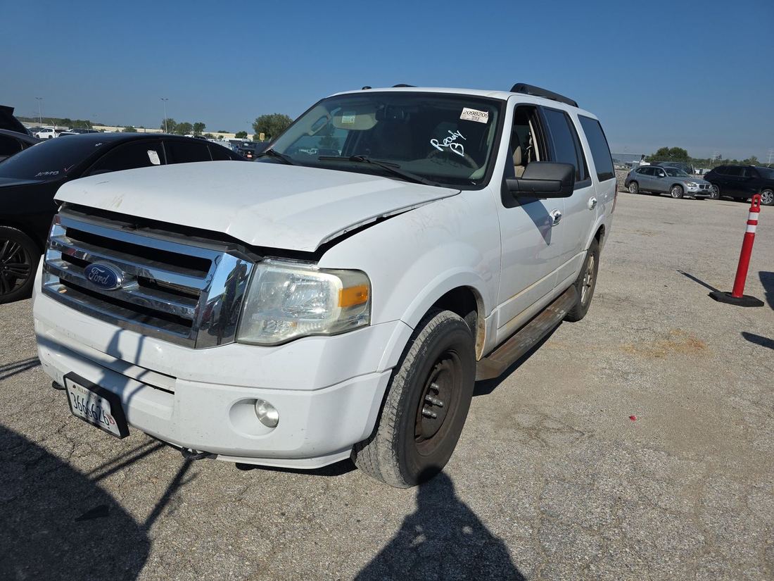 2011 Ford XLT/ KING RANCH